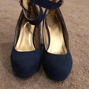 Blue suede wedge